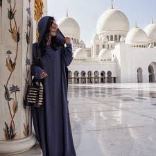 jak się ubierać w emiratach arabskich